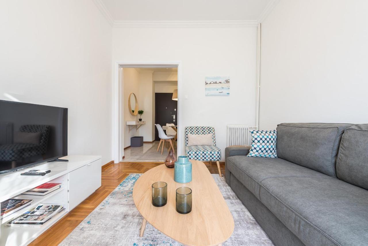 Cozy And Fresh Apt Close To Metro Athena Bagian luar foto